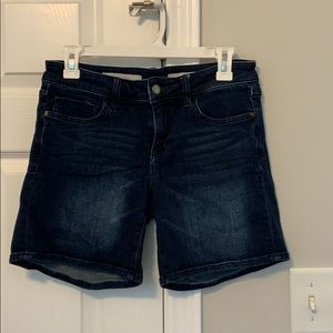 Women’s Pilcro and the Letterpress denim shorts 27